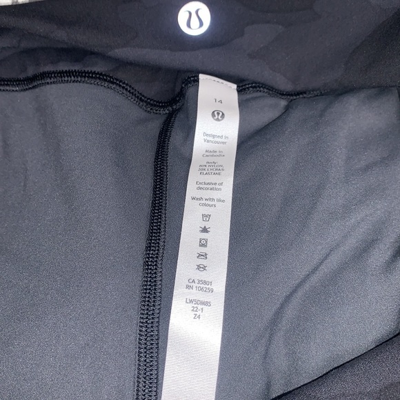 ๐NWTs Lululemon Align HR Leggings 28โ - Picture 13 of 14